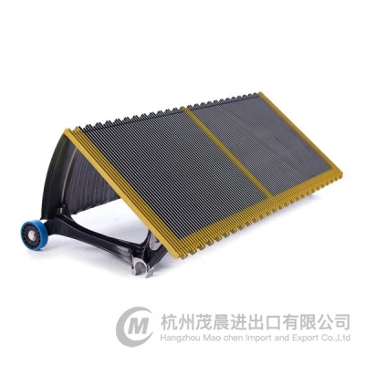 OTIS Compatible OEM Escalator Step with Painted Center Demarcation Line | Replacement Escalator Tread