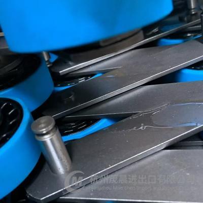 Escalator Step Chain Pitch 133.33mm Roller Size 70*25mm Bearing 6205 Pin 14.5mm 